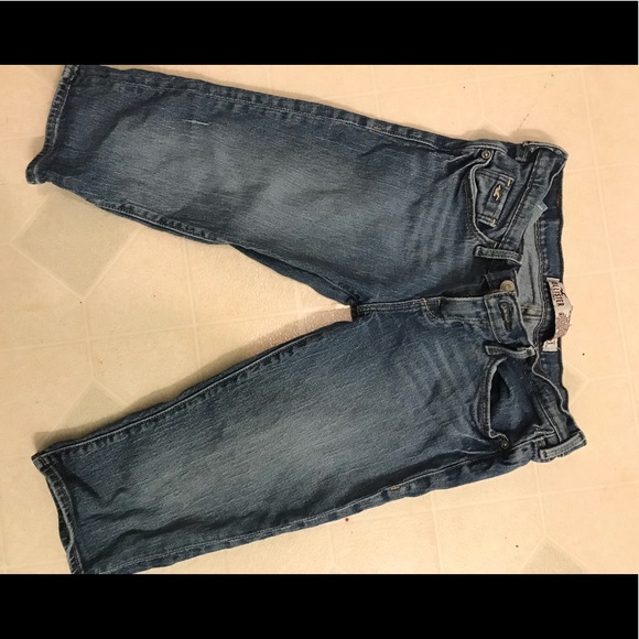 Capris - Picture 2 of 2